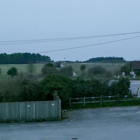 Ferienwohnung The Bustard Salisbury Exterior foto